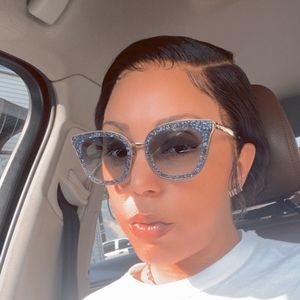 Meet your Posher, Shimmy